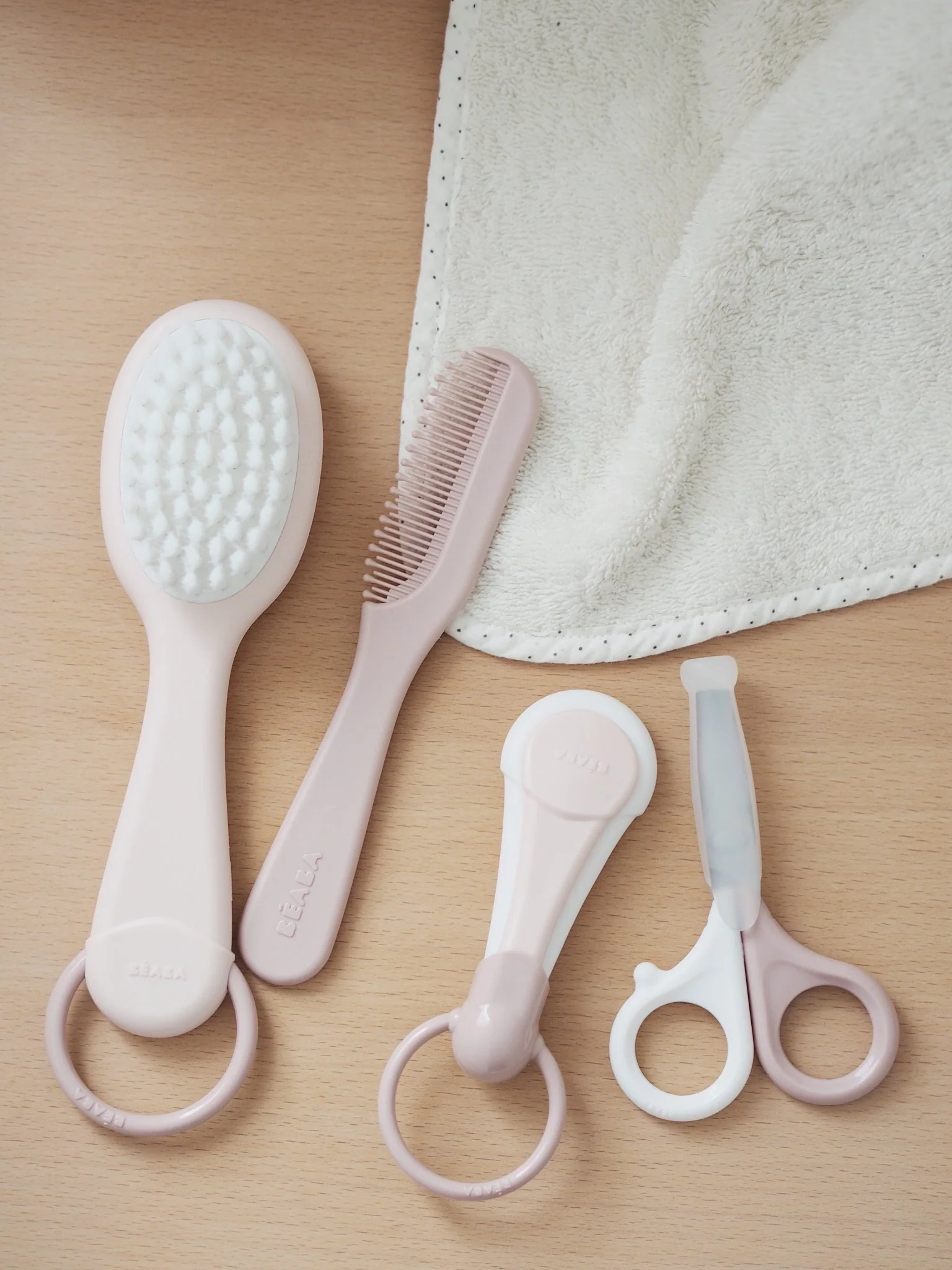 BEABA BABY SCISSORS - OLD PINK - Image 4