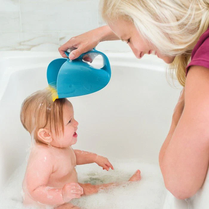 Skip Hop Moby Waterfall Bath Rinser - Image 4