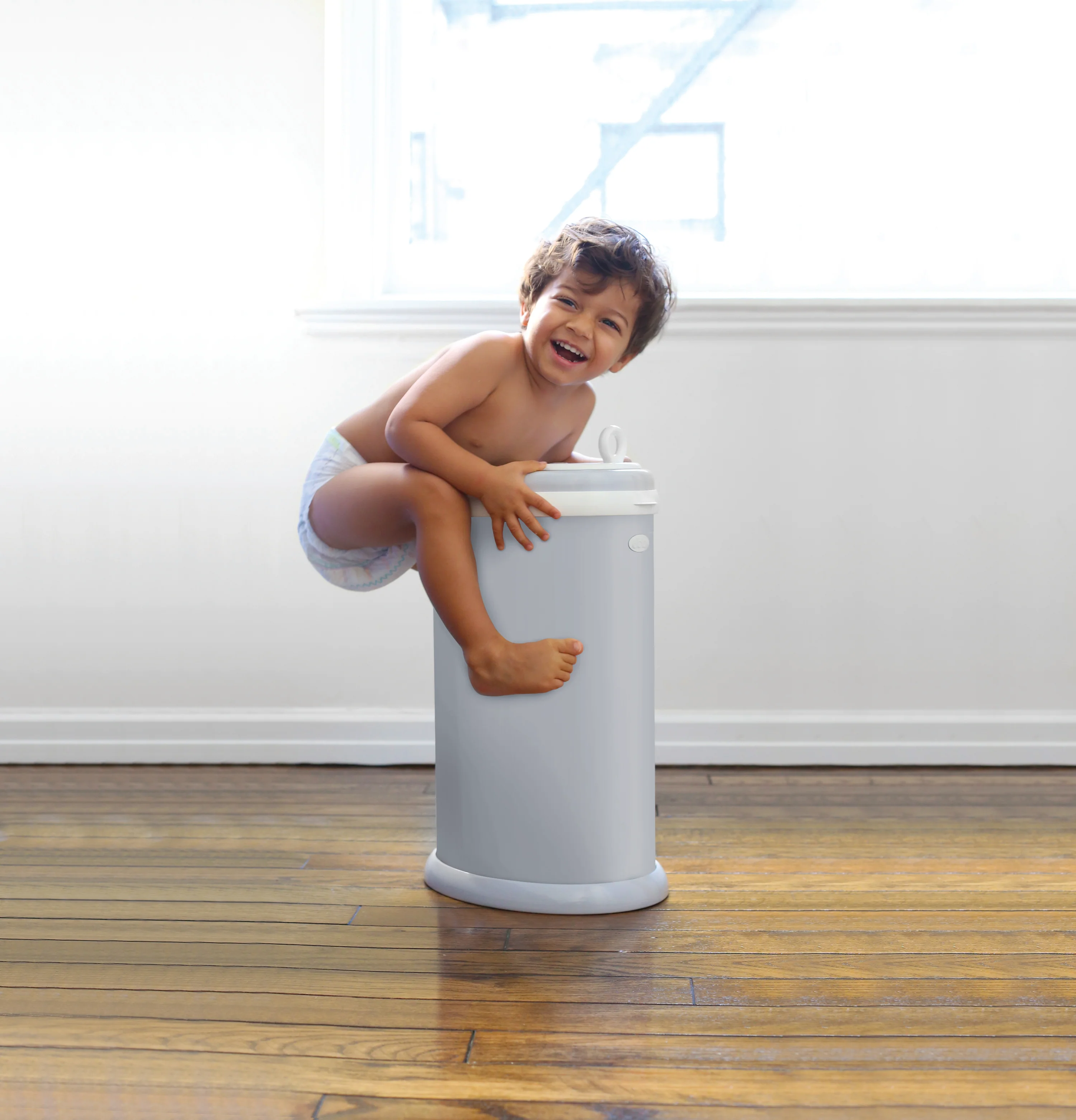 UBBI NAPPY PAIL - GREY - Image 3